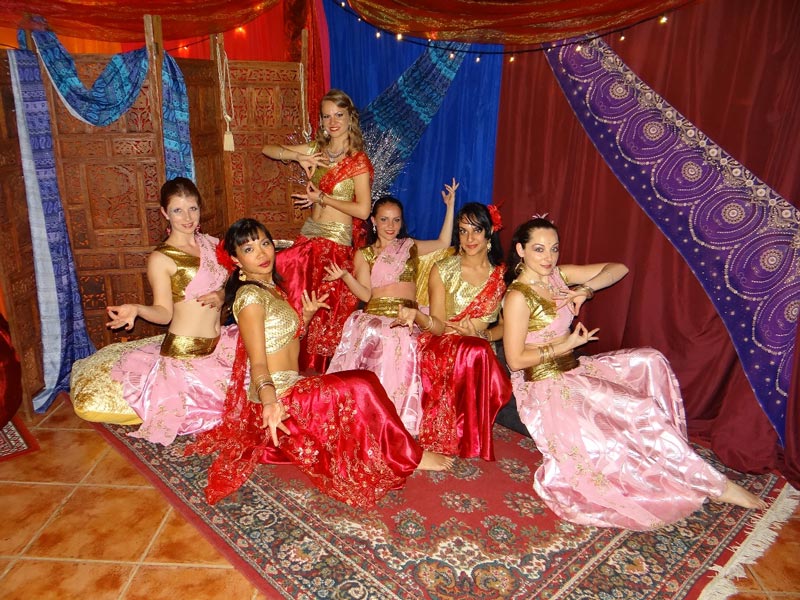 Bollywood Dancers – 051